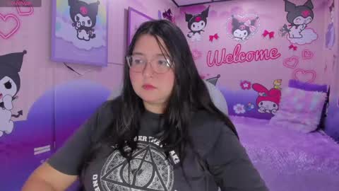 Snapshot of dulce_meow chatting on April 18, 2026, 11:47 am Dulce online show from April 18, 2026, 11:47 am