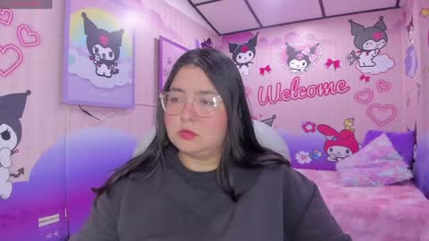 Snapshot of dulce_meow chatting on June 1, 2026, 11:56 am Dulce online show from June 1, 2026, 11:56 am