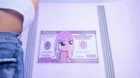 dulce_quintana online show from September 17, 2025, 12:07 pm