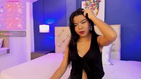 Kitten online show from March 13, 2026, 11:17 am