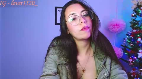 Snapshot of dulcemaria_alvarez22 chatting on December 9, 2024, 6:12 am Dulce online show from December 9, 2024, 6:12 am