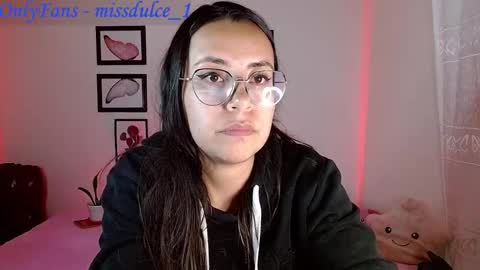 Snapshot of dulcemaria_alvarez22 chatting on December 1, 2025, 5:23 am Dulce online show from December 1, 2025, 5:23 am