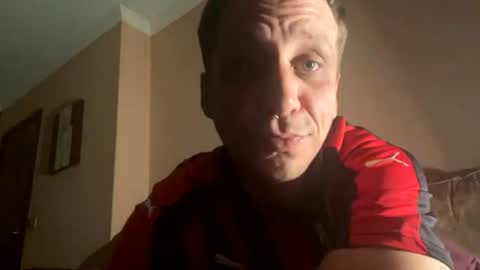 Snapshot of dulcestravesuras22159178 chatting on July 15, 2026, 2:06 am dulcestravesuras22159178 online show from July 15, 2026, 2:06 am