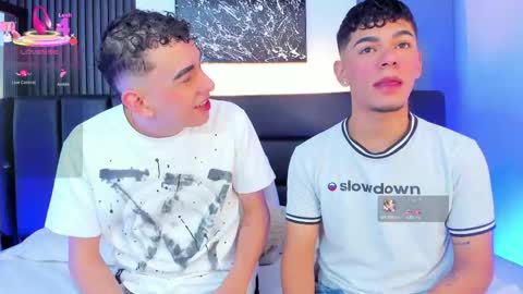 Snapshot of duolust chatting on November 22, 2025, 12:37 pm Thomas and Noah online show from November 22, 2025, 12:37 pm