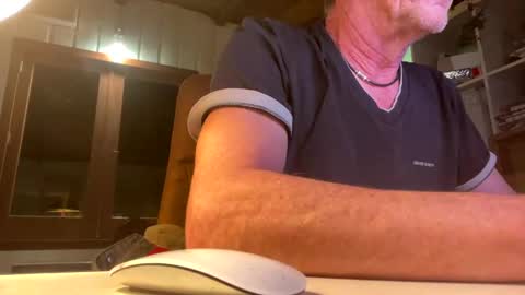 Snapshot of durakbrina chatting on January 27, 2025, 12:12 am Durakbrina online show from January 27, 2025, 12:12 am