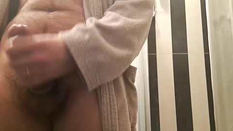 Snapshot of durocostante chatting on February 26, 2025, 5:09 am Duro per te.... Hard for U online show from February 26, 2025, 5:09 am