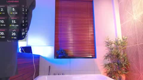 Dustin Sonne online show from May 17, 2026, 3:37 am
