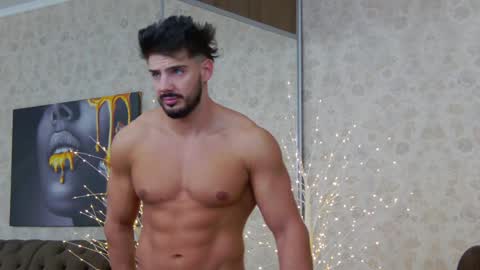 Dustin online show from December 18, 2024, 3:11 pm