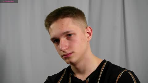 Dustyn online show from January 24, 2025, 2:51 pm