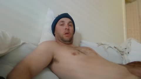 Snapshot of dustyroy09 chatting on November 6, 2025, 10:21 pm dustyroy09 online show from November 6, 2025, 10:21 pm