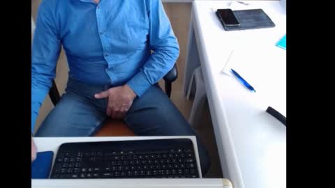 dutchpornking2 online show from October 30, 2025, 9:44 am