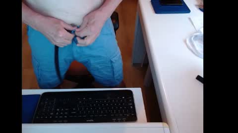 dutchpornking2 online show from June 12, 2026, 6:45 am