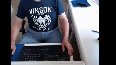 dutchpornking2 online show from June 18, 2026, 6:13 am
