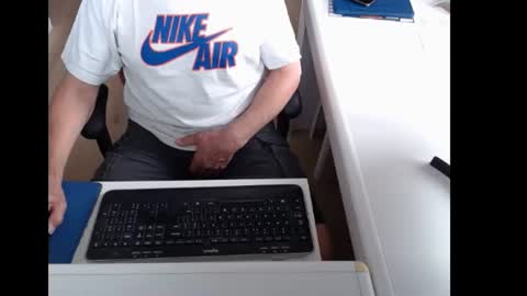 dutchpornking2 online show from July 7, 2026, 6:05 am