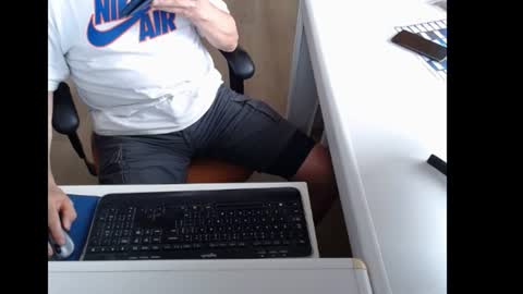 dutchpornking2 online show from July 7, 2026, 6:47 am