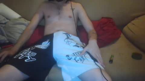 Snapshot of dv3nd3 chatting on August 1, 2026, 8:41 pm dv3nd3 online show from August 1, 2026, 8:41 pm