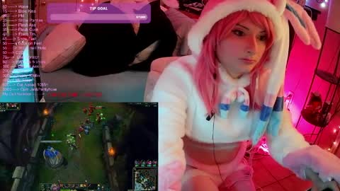 DvaDaisy online show from April 5, 2026, 10:07 pm