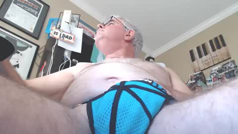 Snapshot of dvd6723 chatting on September 8, 2025, 2:27 pm dvd6723 online show from September 8, 2025, 2:27 pm