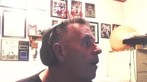 Snapshot of dwinmontana chatting on June 5, 2026, 5:36 am dwinmontana online show from June 5, 2026, 5:36 am
