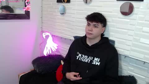 dylan__fooxx online show from January 13, 2026, 7:41 pm