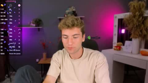 Snapshot of dylan_bold chatting on September 10, 2025, 3:34 pm dylan_bold online show from September 10, 2025, 3:34 pm