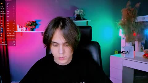 Snapshot of dylan_bold chatting on October 9, 2025, 7:17 am dylan_bold online show from October 9, 2025, 7:17 am