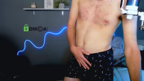 Snapshot of dylan_bold chatting on October 14, 2025, 12:33 am dylan_bold online show from October 14, 2025, 12:33 am