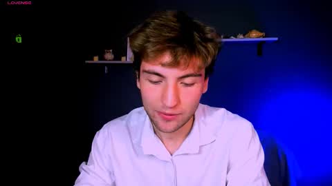 Snapshot of dylan_bold chatting on November 4, 2025, 8:08 pm dylan_bold online show from November 4, 2025, 8:08 pm