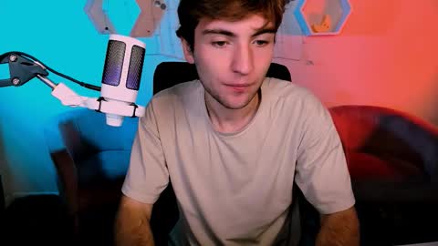 Snapshot of dylan_bold chatting on November 16, 2025, 9:53 pm dylan_bold online show from November 16, 2025, 9:53 pm