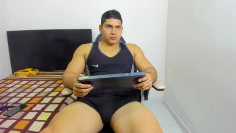 Snapshot of dylan_brook chatting on June 5, 2026, 2:23 pm Dylan online show from June 5, 2026, 2:23 pm