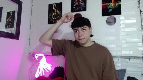 Snapshot of dylan_fooxx chatting on December 17, 2025, 7:53 pm dylan_fooxx online show from December 17, 2025, 7:53 pm