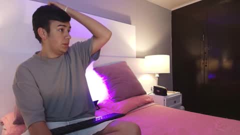 Snapshot of dylan_katee chatting on February 8, 2026, 2:59 am Dylan and Katte online show from February 8, 2026, 2:59 am