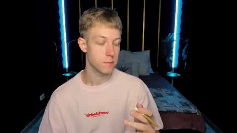 Dylan online show from July 17, 2026, 10:55 am