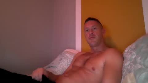 Snapshot of dylan_thick chatting on December 9, 2024, 6:01 am Dylans ThicK online show from December 9, 2024, 6:01 am
