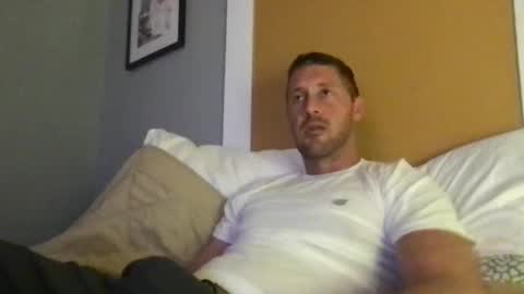 Snapshot of dylan_thick chatting on October 25, 2025, 6:43 am Dylans ThicK online show from October 25, 2025, 6:43 am