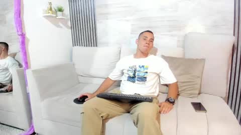 Snapshot of dylan_viper chatting on May 28, 2026, 3:04 am dylan_viper online show from May 28, 2026, 3:04 am