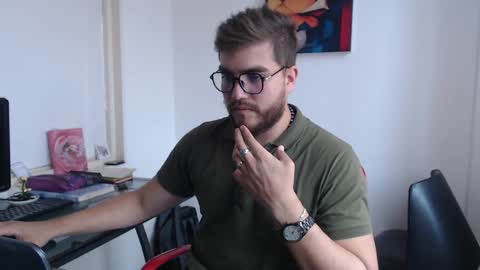 dylanhot10 online show from February 1, 2025, 7:23 pm