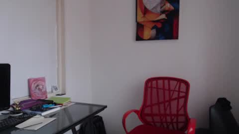 dylanhot10 online show from February 4, 2025, 10:55 pm