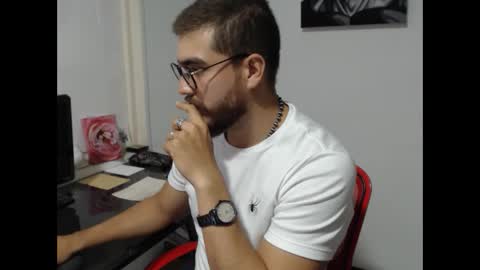 dylanhot10 online show from October 9, 2025, 11:25 pm