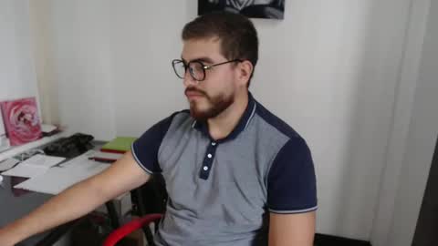 dylanhot10 online show from December 20, 2025, 10:28 pm