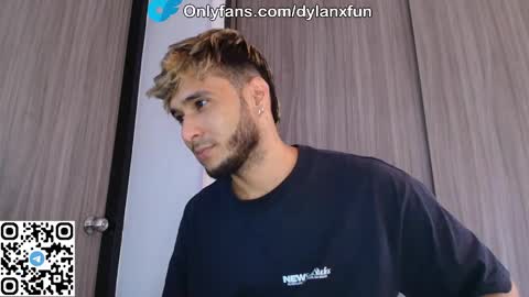 dylanxfun online show from October 24, 2025, 9:44 pm