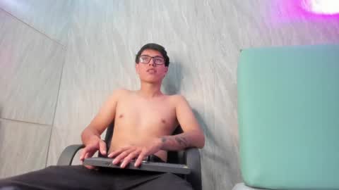 dylanxscot online show from May 27, 2026, 11:51 am