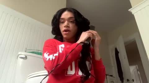 Dynasty online show from December 19, 2024, 8:55 pm