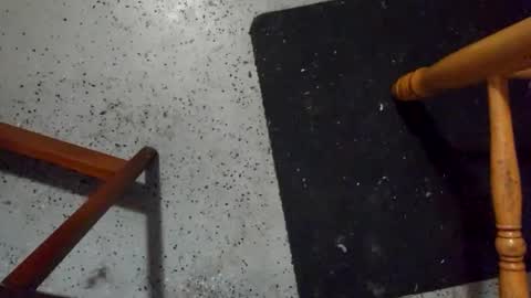 dzznutzzz online show from September 10, 2025, 5:07 am