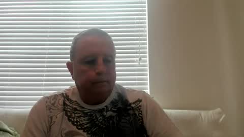 Snapshot of e_rectiom chatting on July 2, 2026, 10:49 pm Mr Wonderful online show from July 2, 2026, 10:49 pm