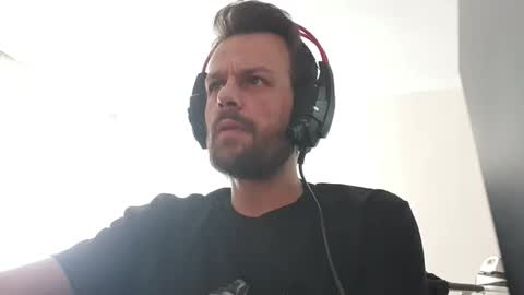 eaglecrm online show from March 22, 2026, 10:07 am