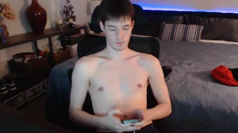 Alex online show from April 21, 2026, 3:24 am