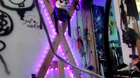 Snapshot of eandj8786 chatting on December 27, 2024, 3:48 pm Kryztal Klear Jaxx online show from December 27, 2024, 3:48 pm