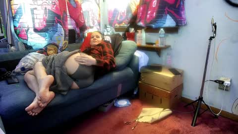 Snapshot of eandj8786 chatting on January 11, 2025, 6:33 pm Kryztal Klear Jaxx online show from January 11, 2025, 6:33 pm