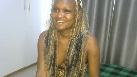 east_queen online show from January 16, 2025, 5:00 am